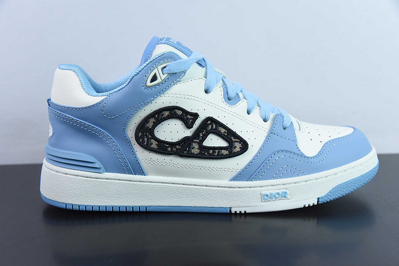 dio* sneaker