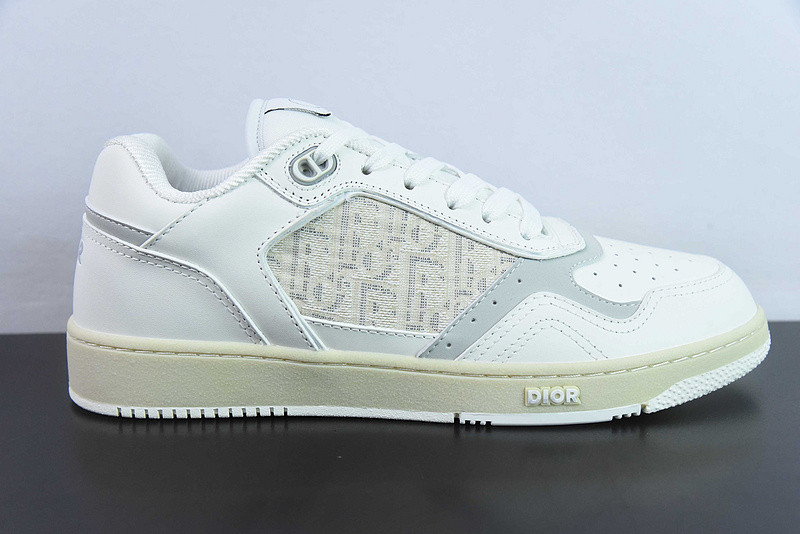 dio* sneaker
