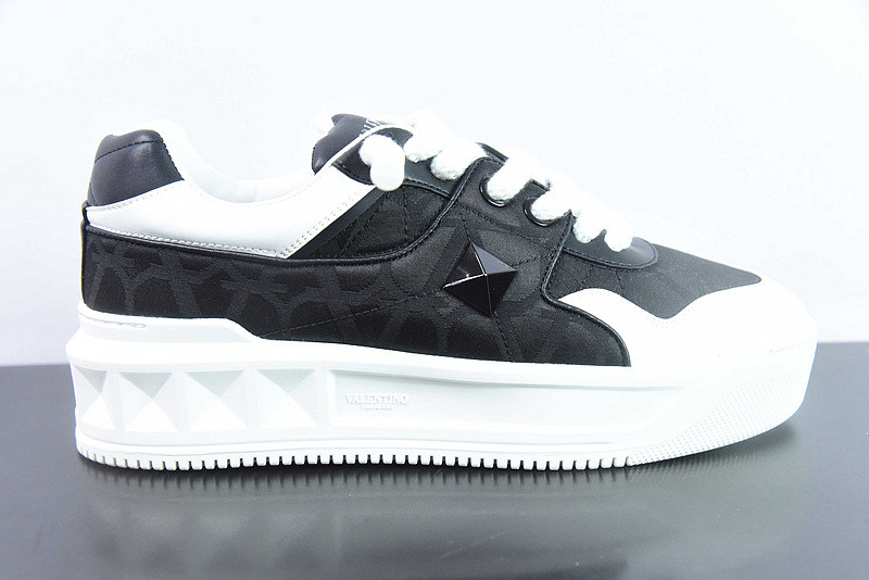 valentino sneaker