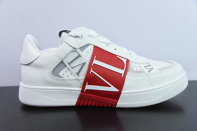 valentino sneaker