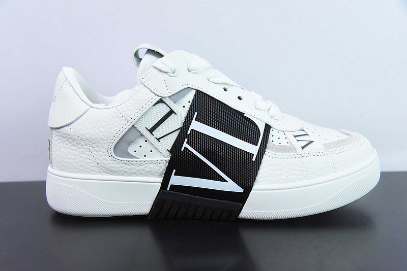 valentino sneaker