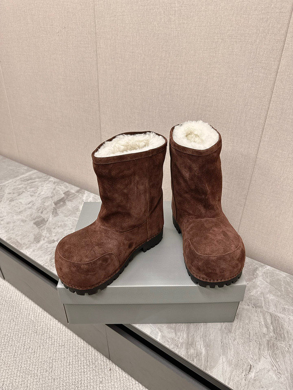 BC BOOTS