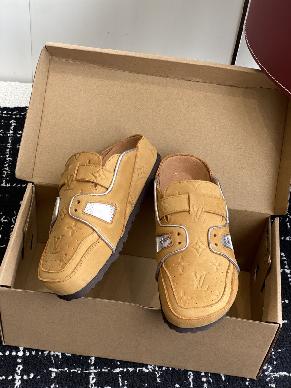 LVT SANDALS