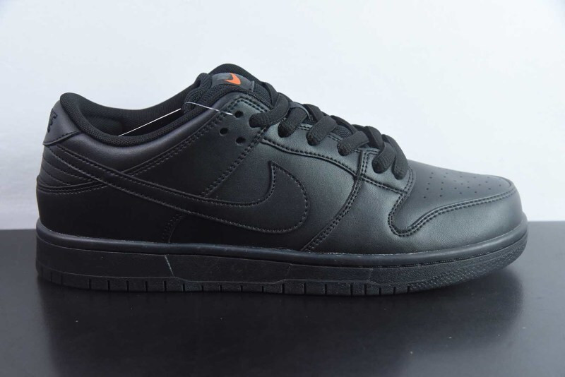 Nike SB Dunk Low Pro ISO Triple Black FJ1674-001