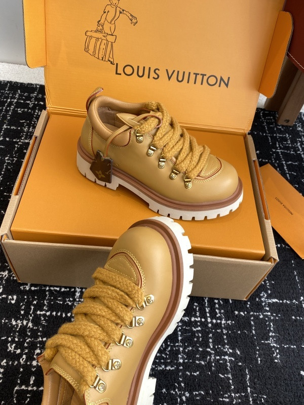 LVT SNEAKERS