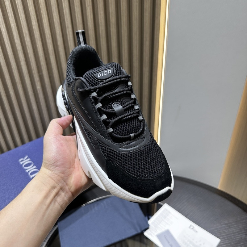 DIO* SNEAKER