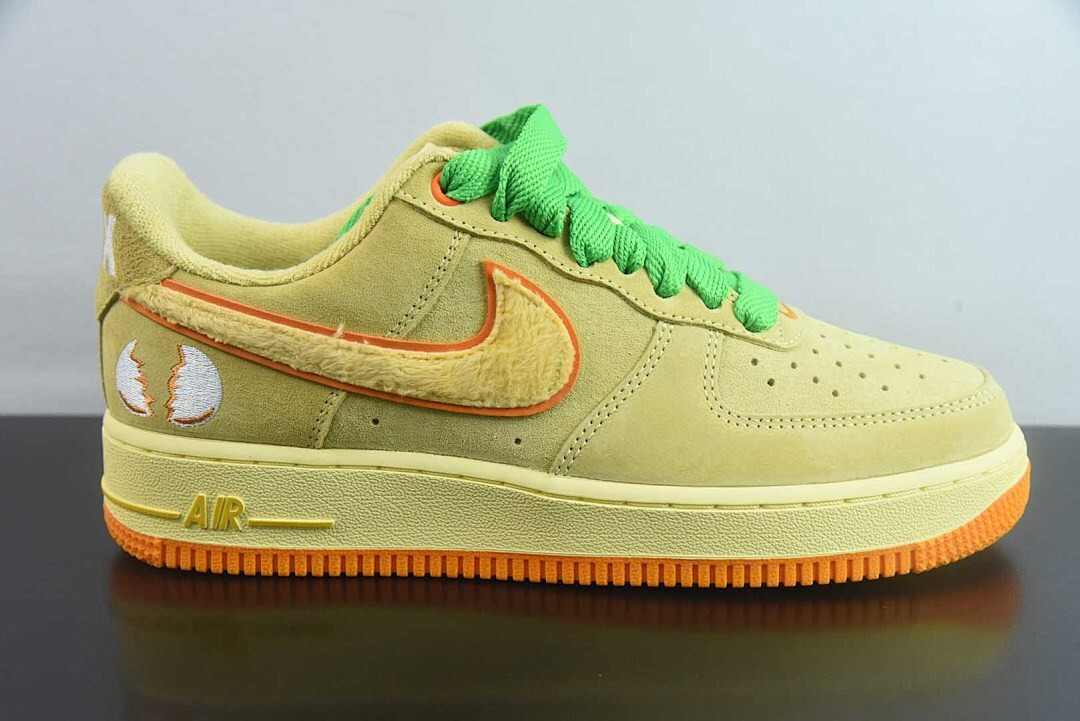 Nike Air Force 1 Low Ducks of a Feather University of Oregon Duck or Egg IU7612-700