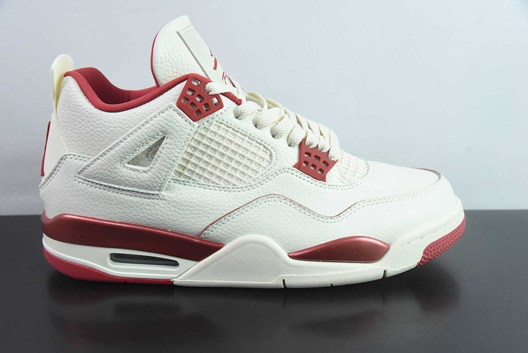 Air Jordan 4 "Sierra Red" HV0823-108