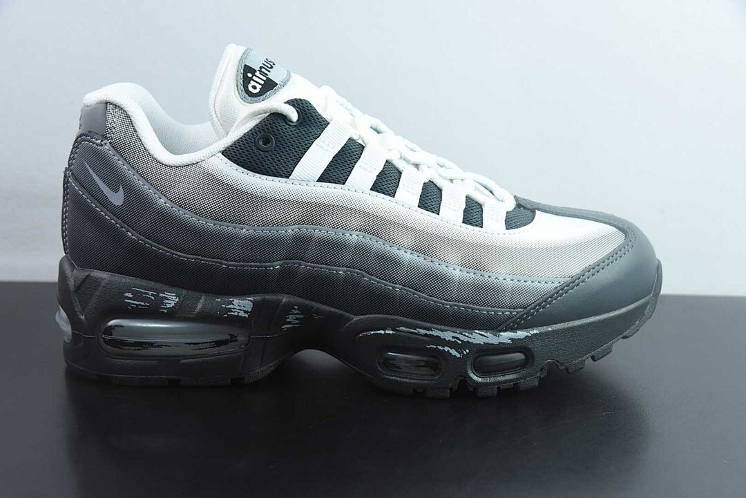 Yu Gi Oh Nike Air Max 95 "Jonouchi" II7404-100