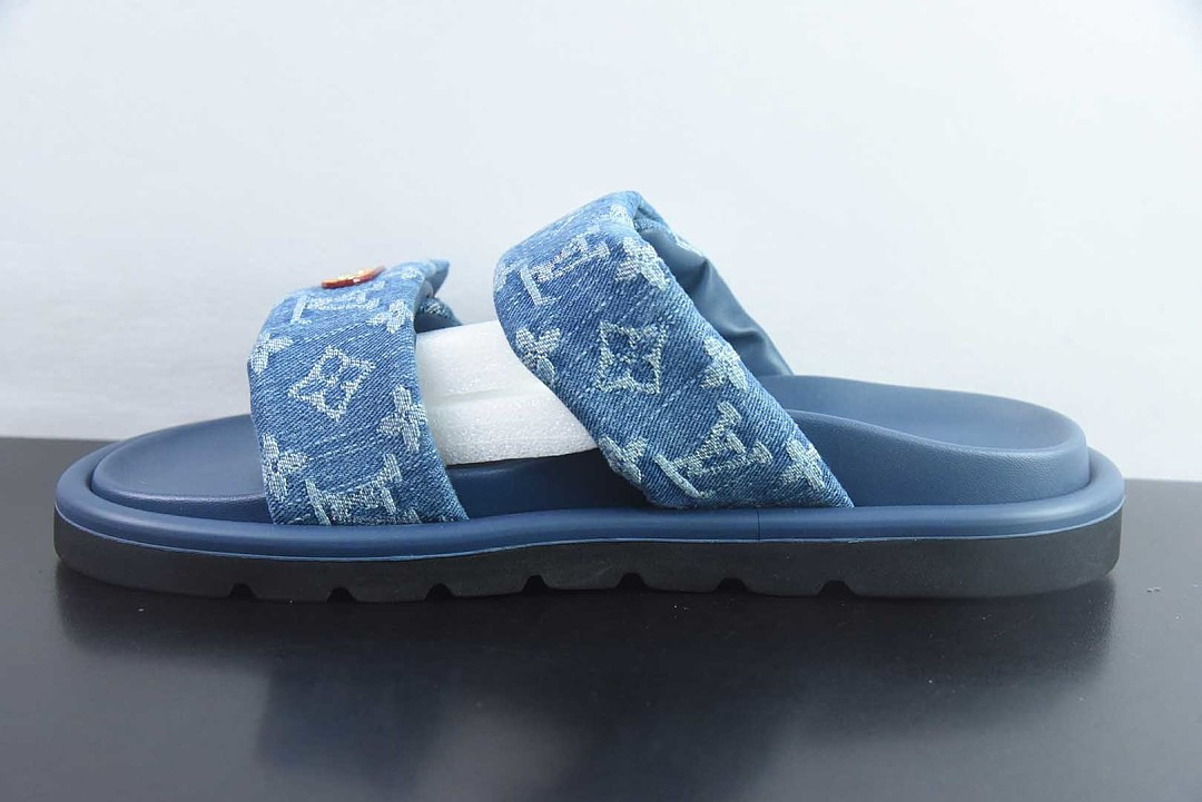 LVT SANDALS