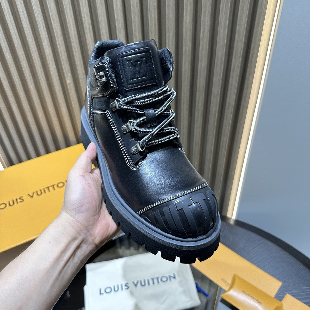 LVT BOOTS