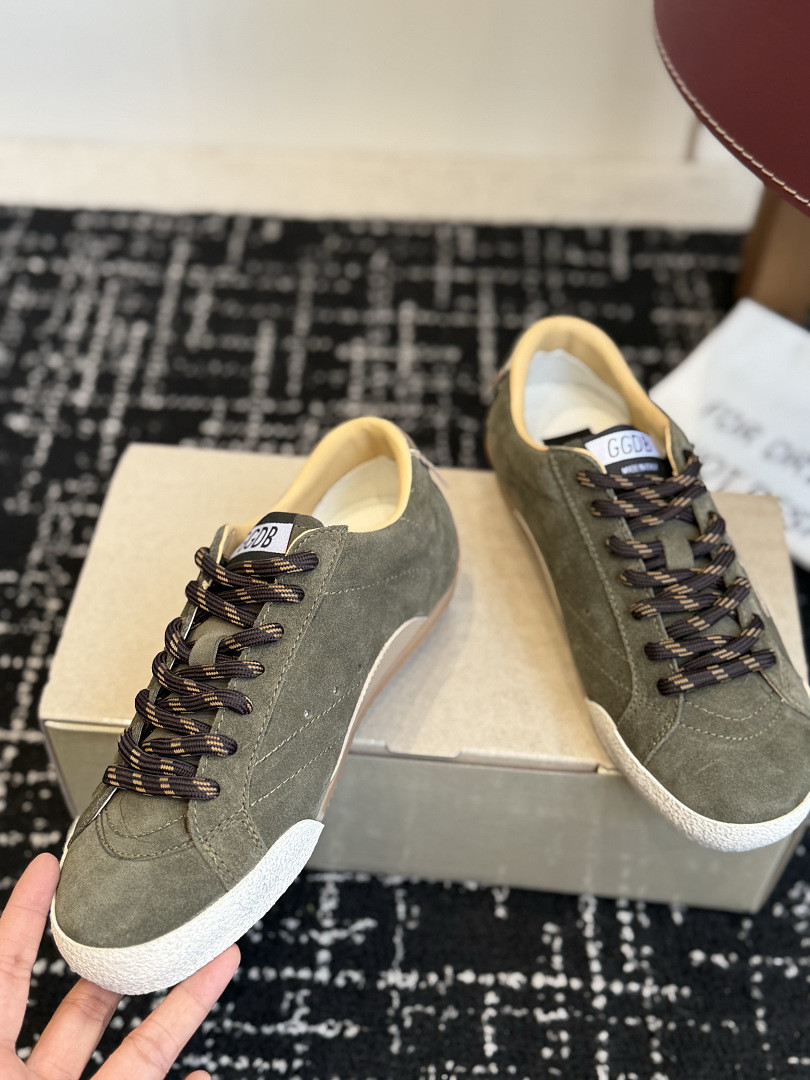 GGDB SNEAKER