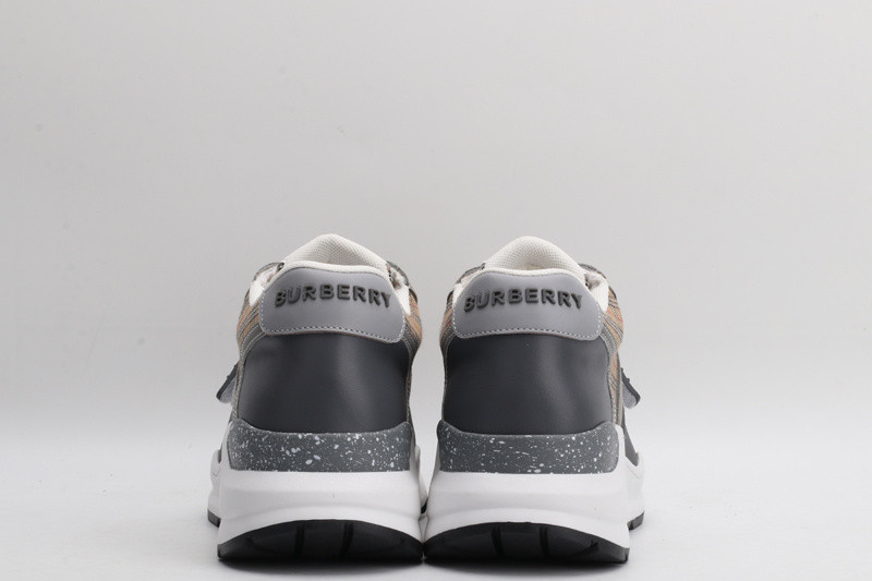 B**rry sneaker