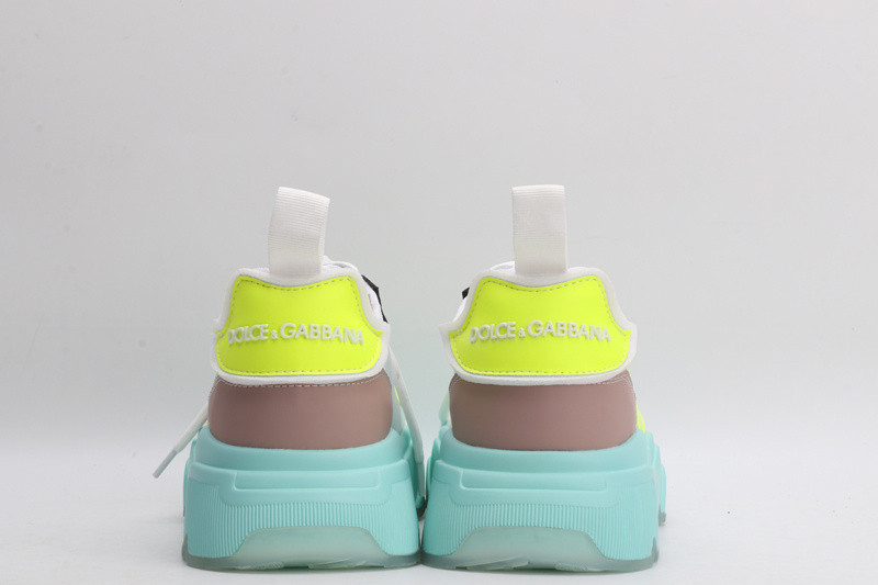dg sneaker