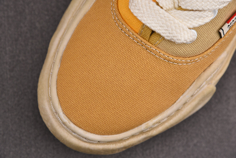 maison mihara yasuhiro sneaker