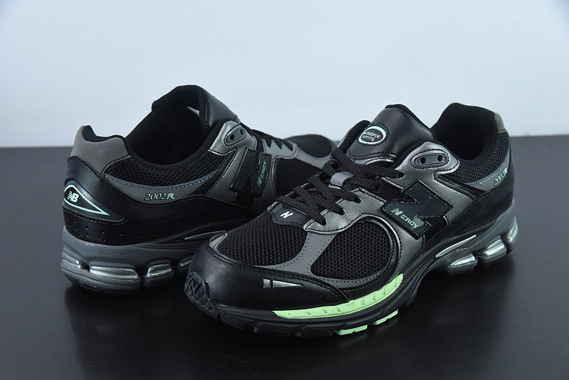 new balance sneaker
