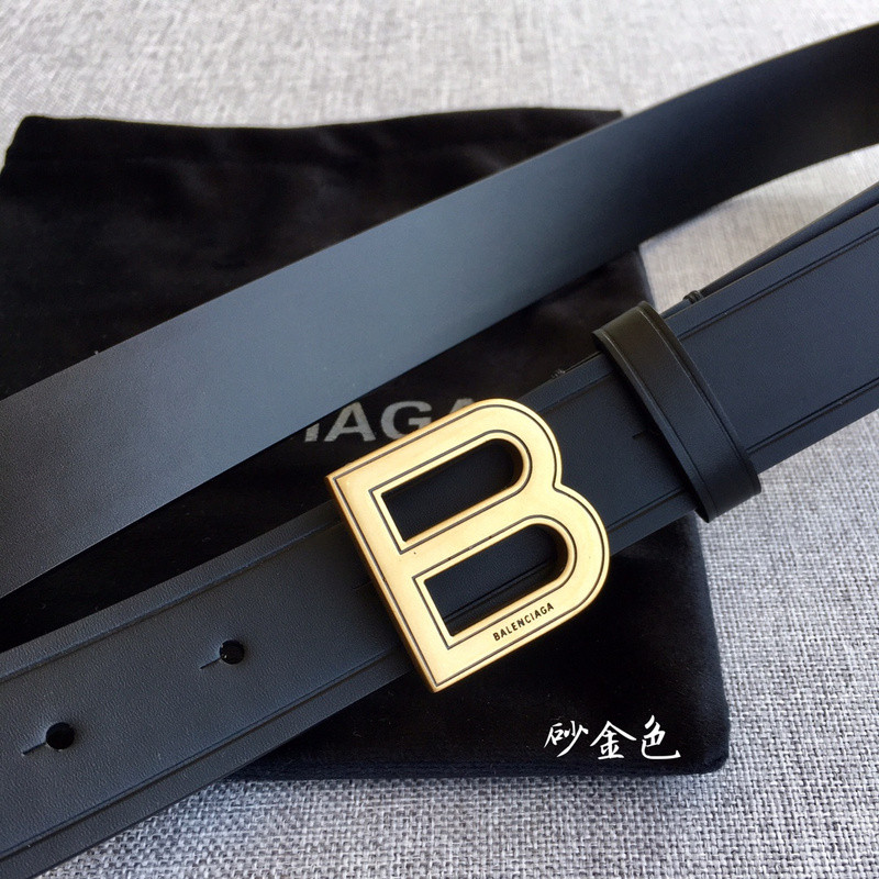 Ba*len*cia*ga belt