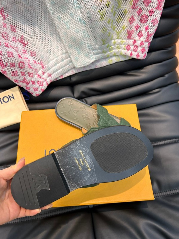 lvt sandals