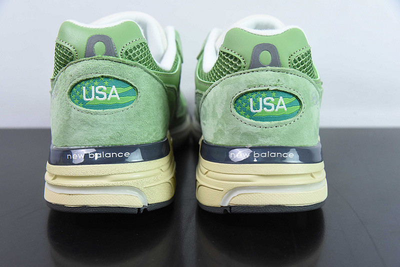 new balance sneaker