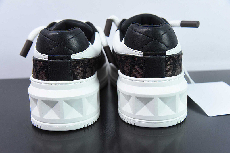 valentino sneaker