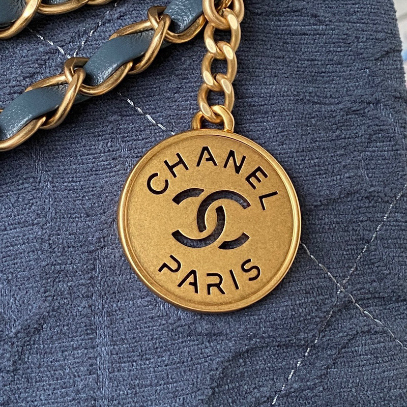 chanel purse