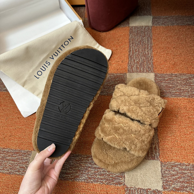 LVT SANDALS