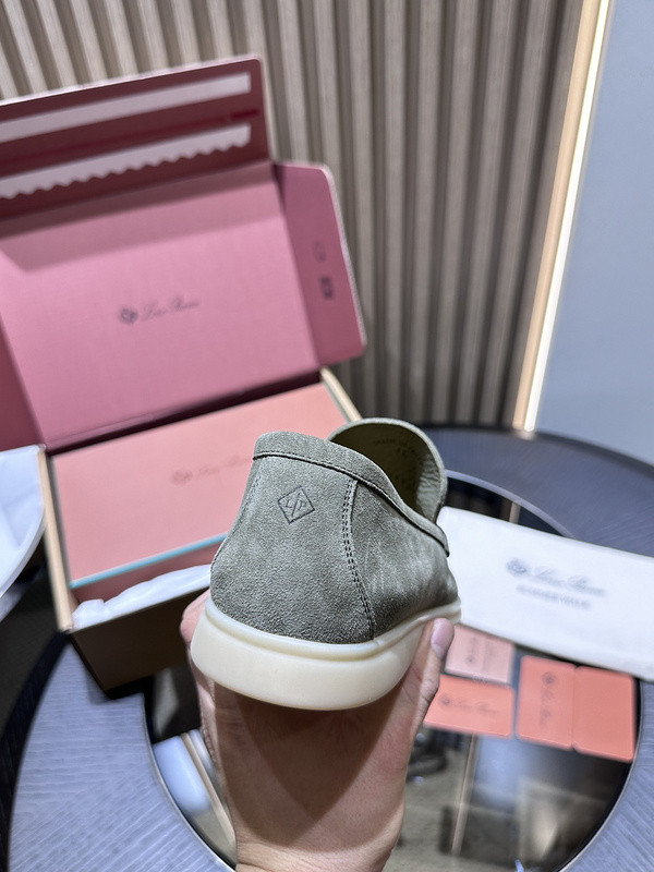 L0r0 P1ana sneaker