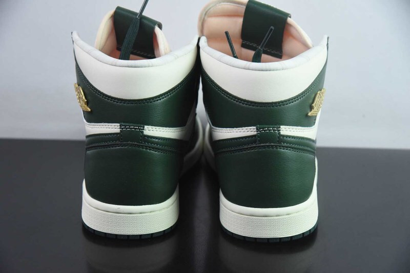Air Jordan 1 High OG Fir Pro Green FD2596-101