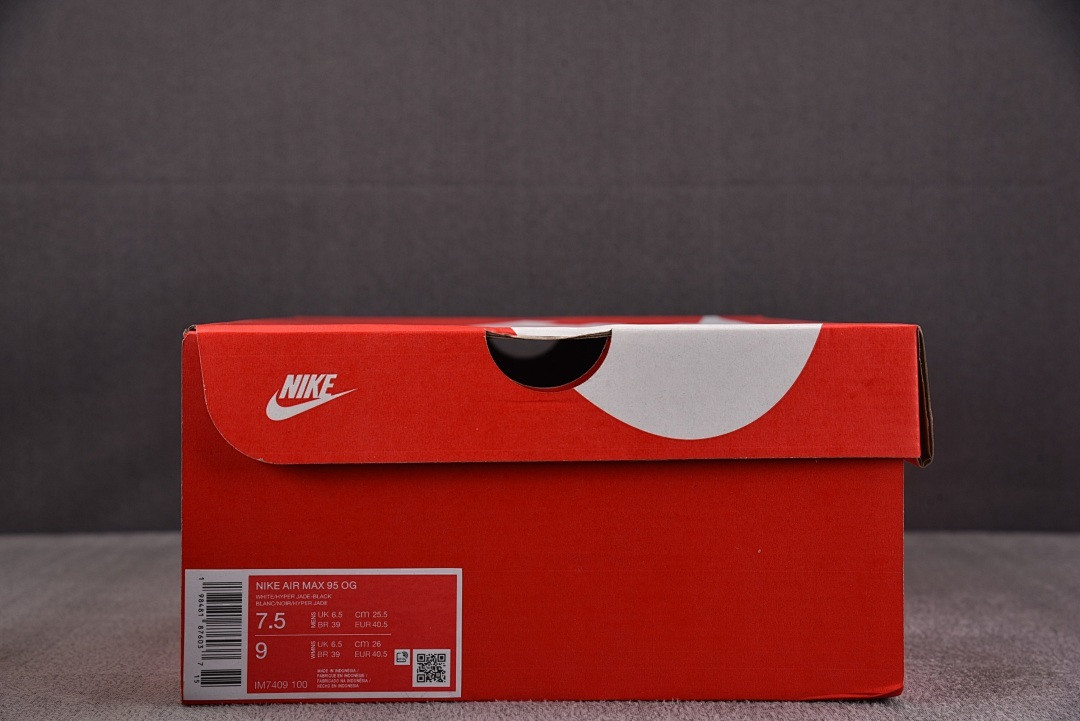 Nike Air Max 95 OG “Black Border” IM7409-100