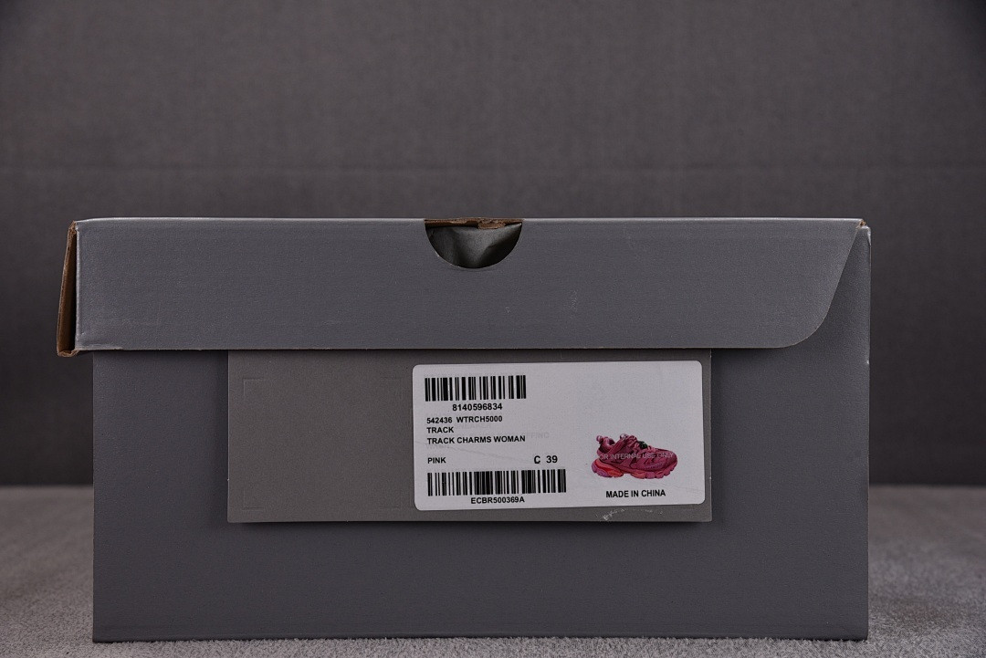 BC TRACK SNEAKER