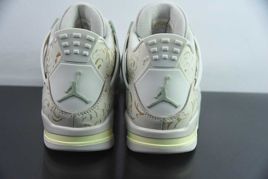 Air Jordan 4 SE "Somos Eternos" IM8116-047