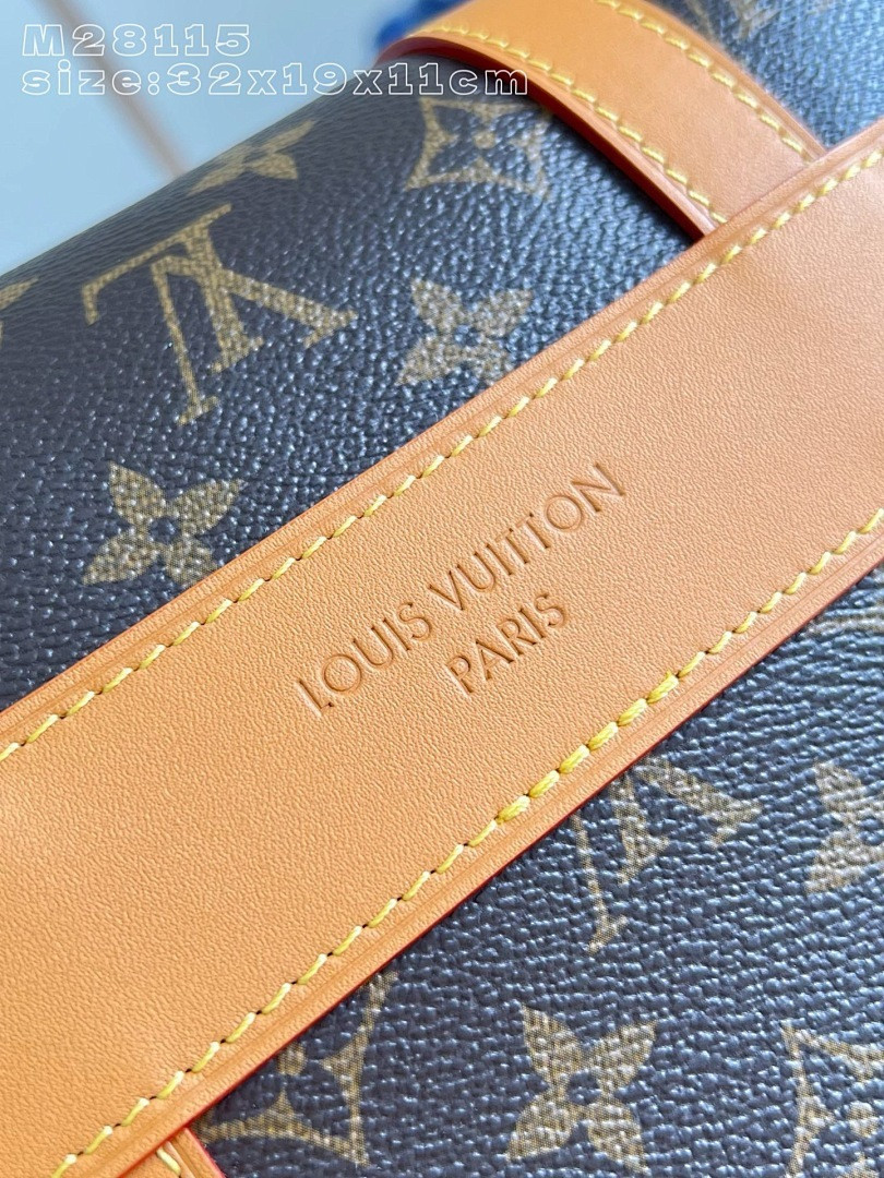 LVT PURSE