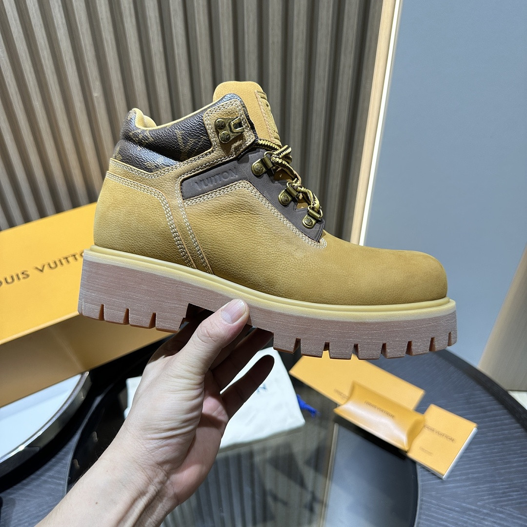 LVT BOOTS