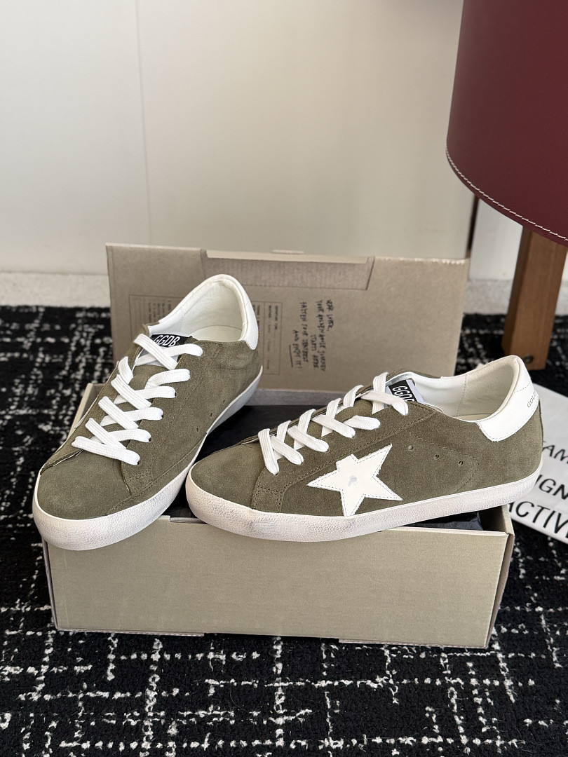 GGDB SNEAKER