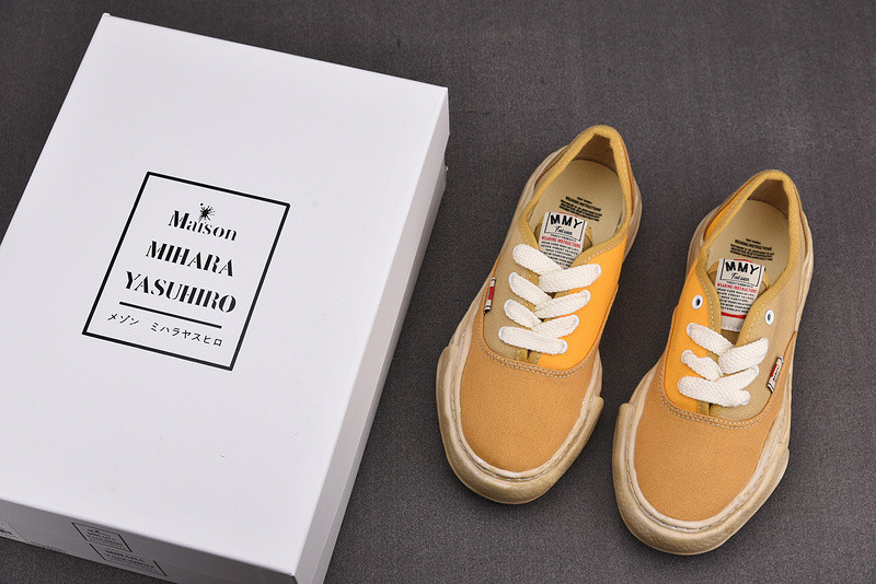 maison mihara yasuhiro sneaker