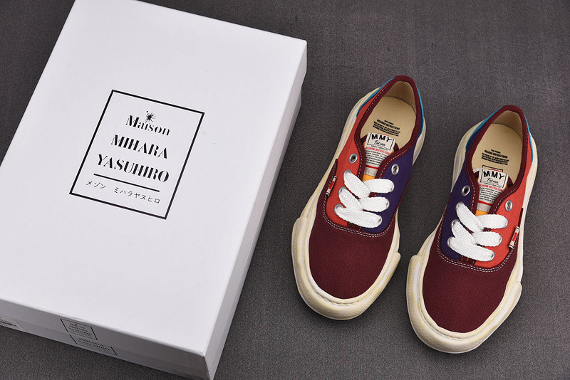 maison mihara yasuhiro sneaker