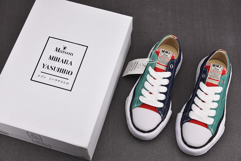 maison mihara yasuhiro sneaker