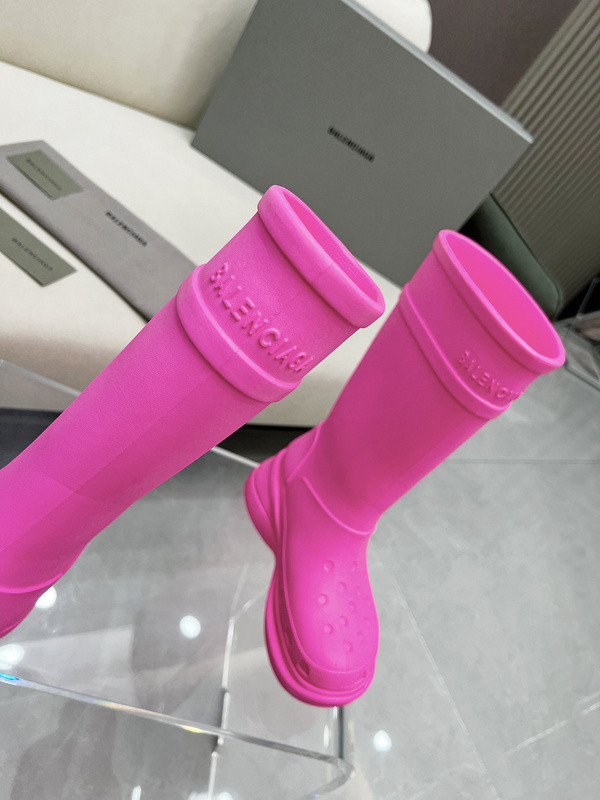 crocs™ boot in pink