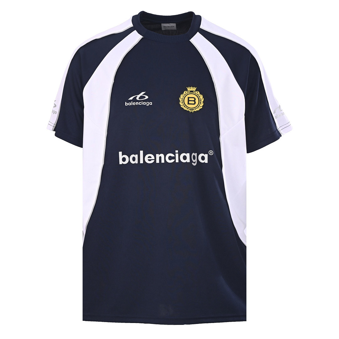 Ba1en*iaga Clothes