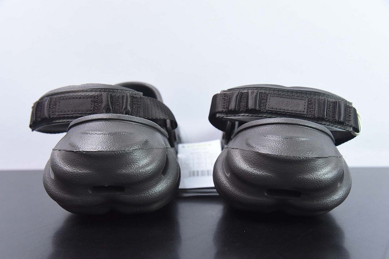 crocs echo clog espresso