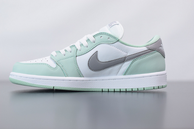 air jordan 1 low og colorways cz0790-100