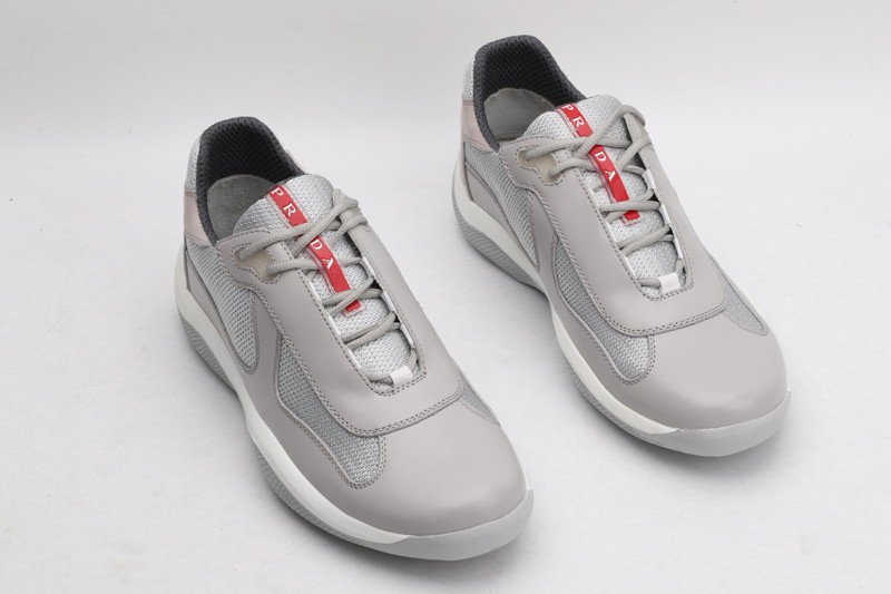 pr sneaker