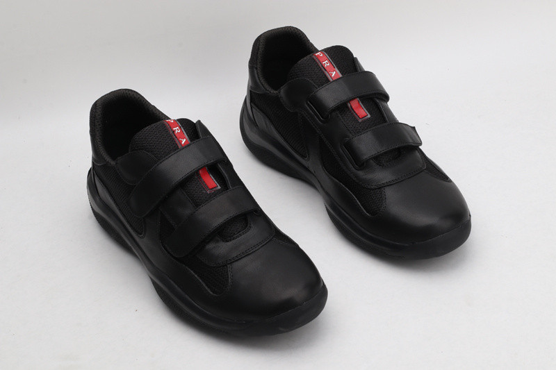 pr sneaker