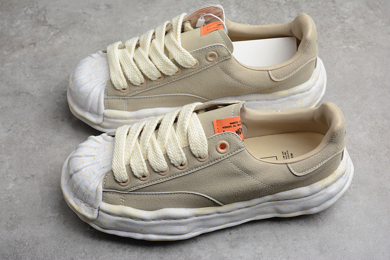 maison mihara yasuhiro sneaker