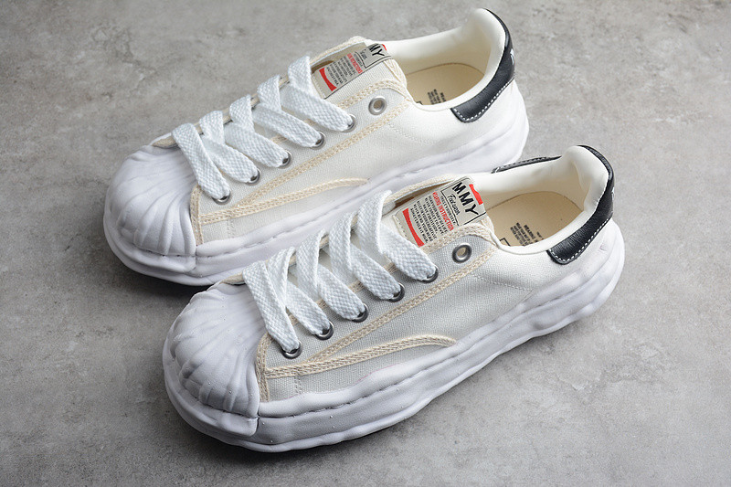 maison mihara yasuhiro sneaker