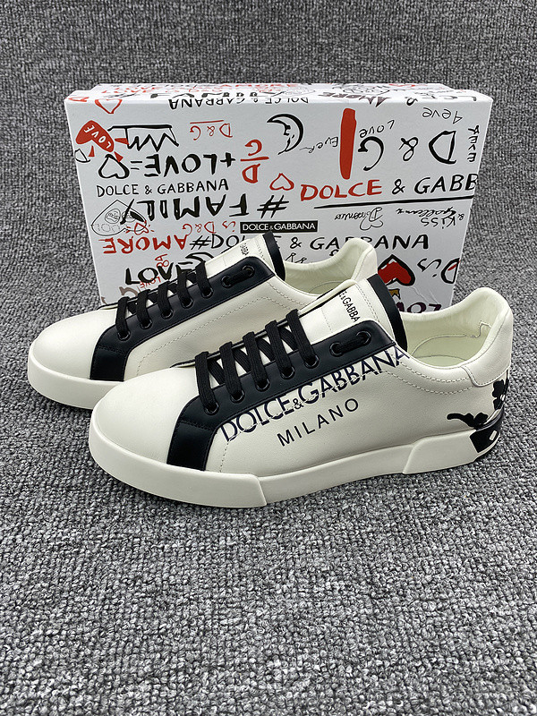 dg sneaker