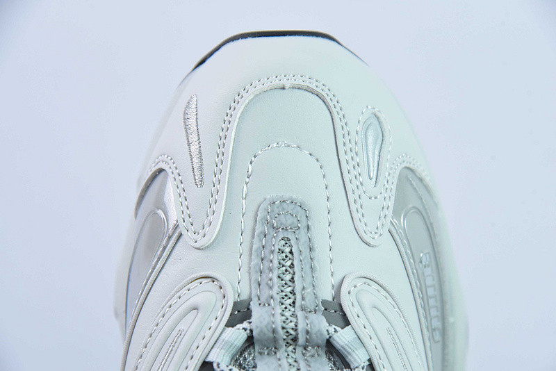 new balance sneaker