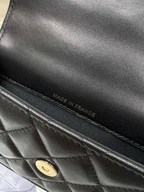 chanel purse