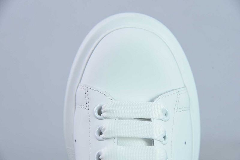 AlexER McEEN SNEAKERS