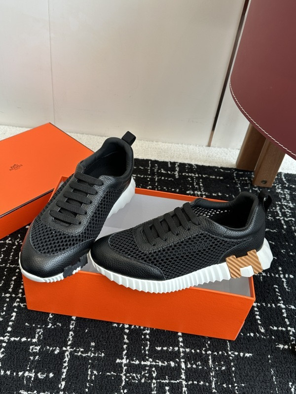 Hermes Sneaker
